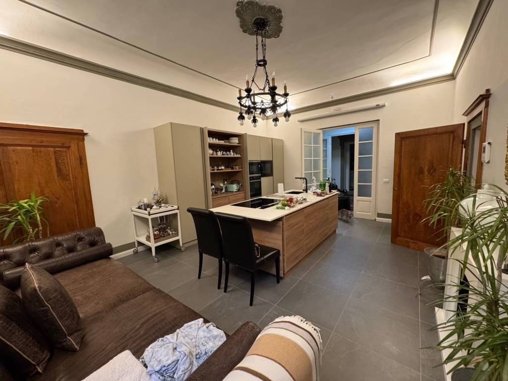 Appartamento a Firenze in Via Coppo di Marcovaldo - Foto 2