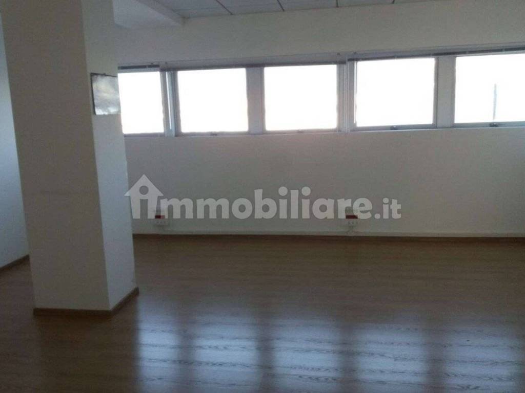 Immobile a Osimo in Via dell'Industria, 1 - Foto 5