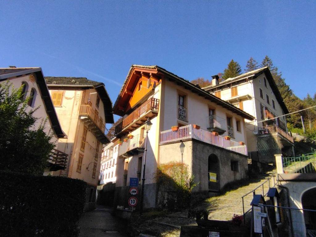 Appartamento a Cervatto in Via Centro - Foto 4