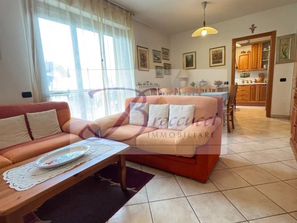 Appartamento a Arcisate - Foto 2