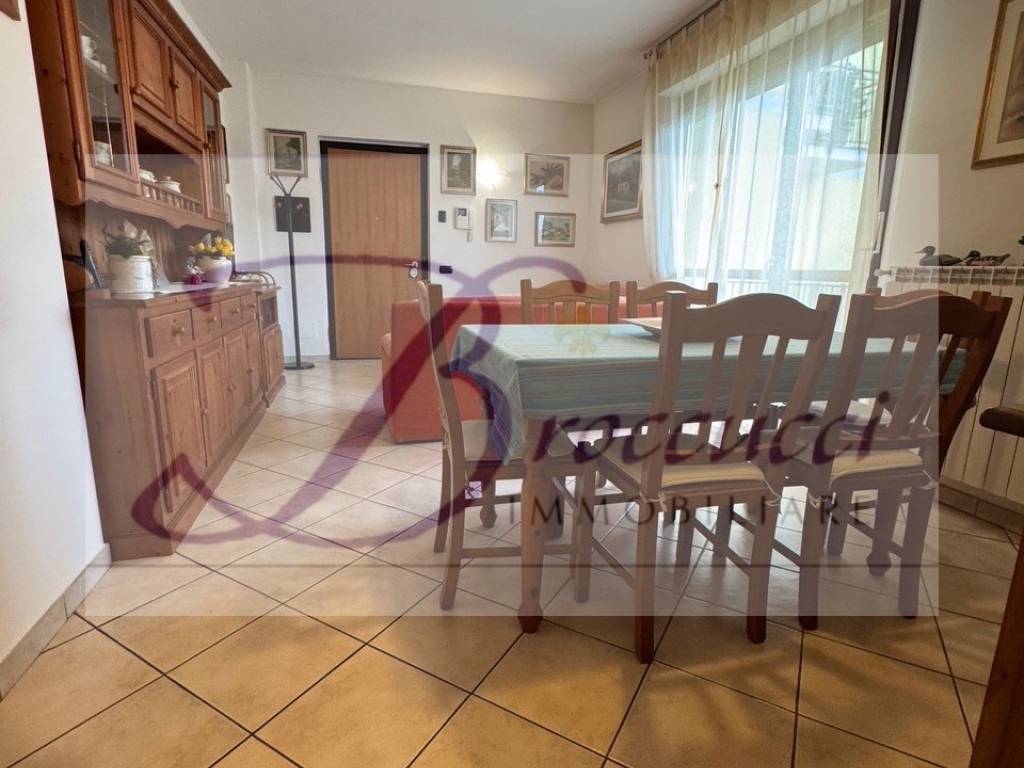 Appartamento a Arcisate - Foto 3