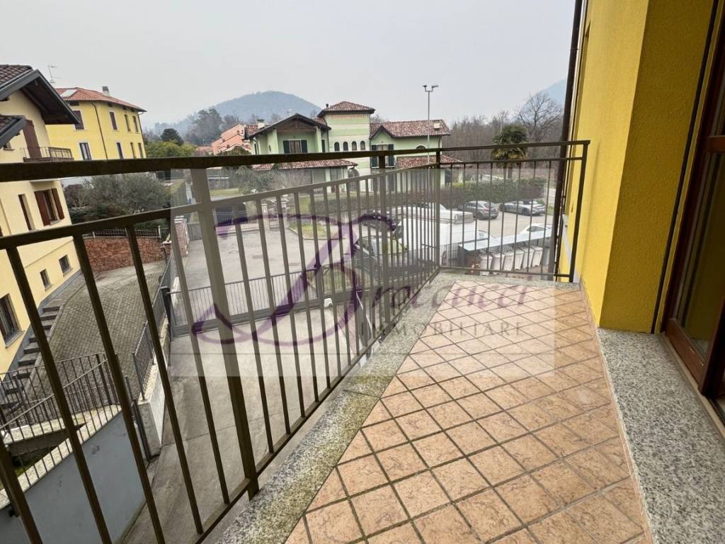 Appartamento a Arcisate - Foto 5