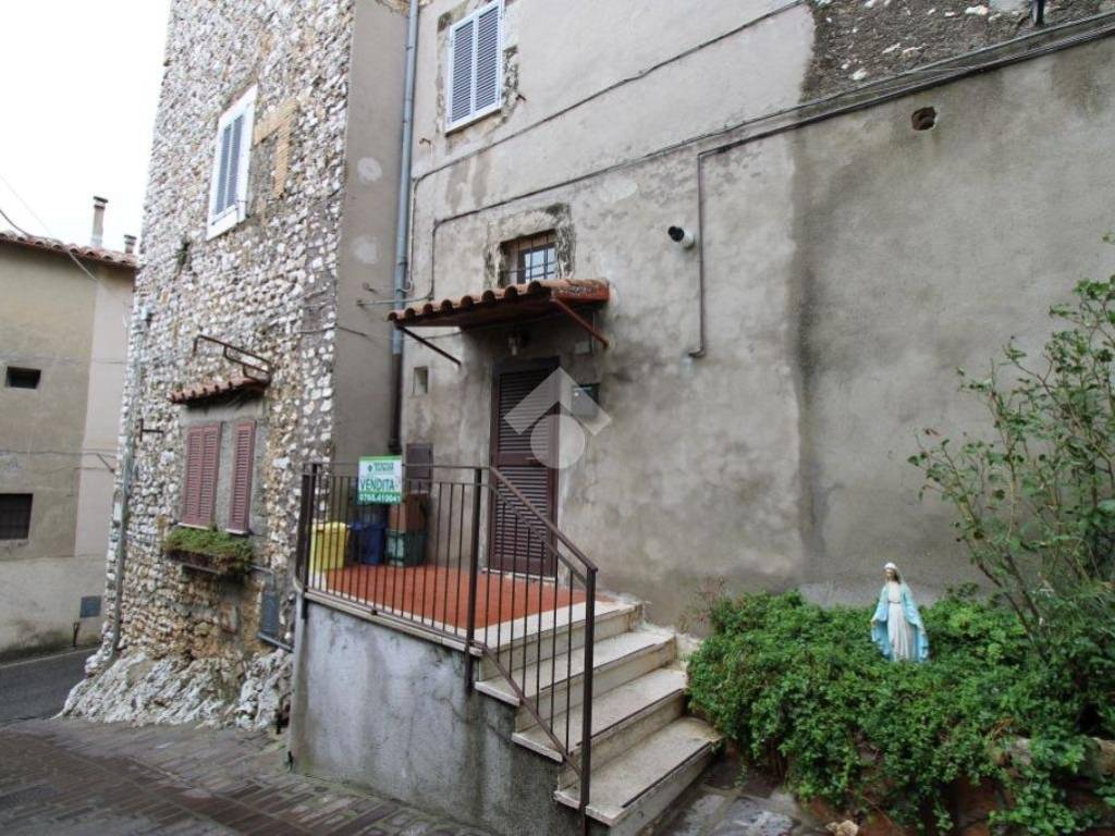 Appartamento a Mompeo in Via fabio massimo, 1 - Foto 3