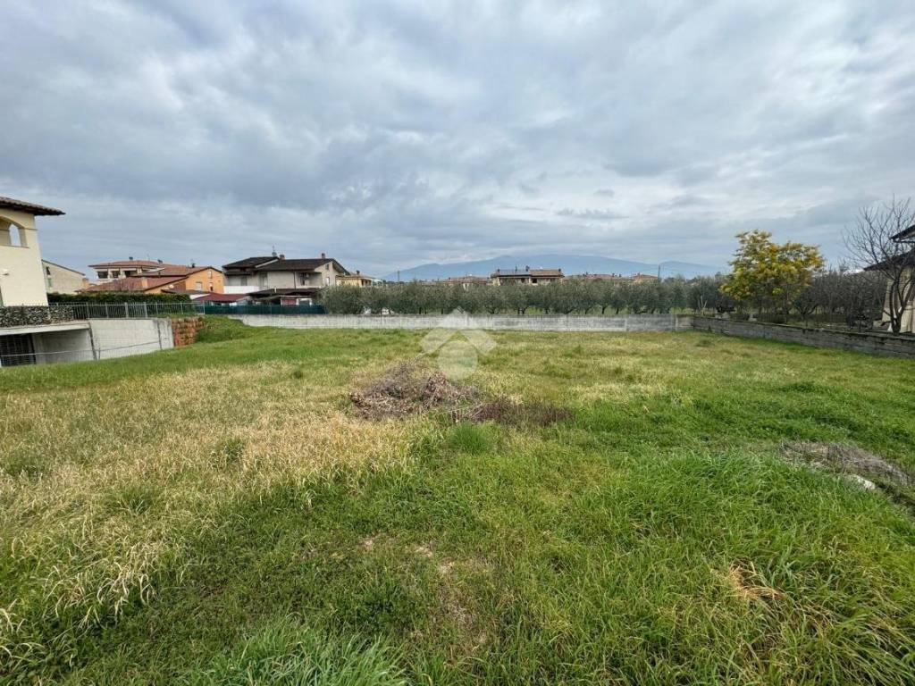 Terreno a Cannara in Via Pintor Giaime - Foto 2