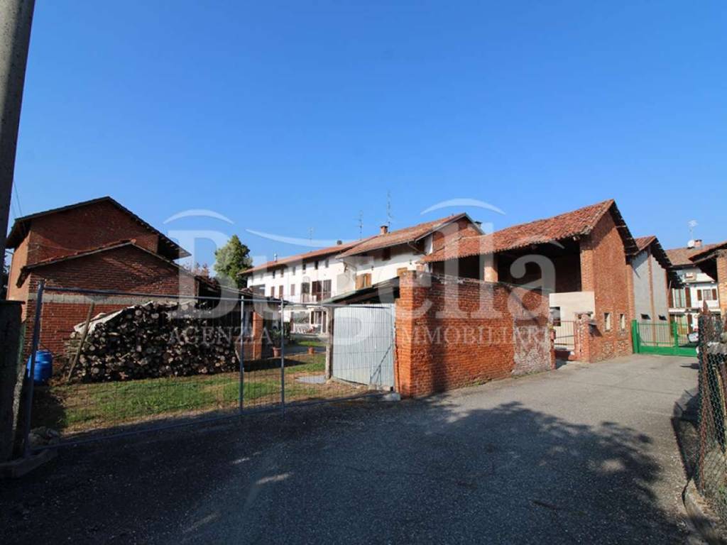 Box / garage a Cerrione in via XX SETTEMBRE - Foto 2