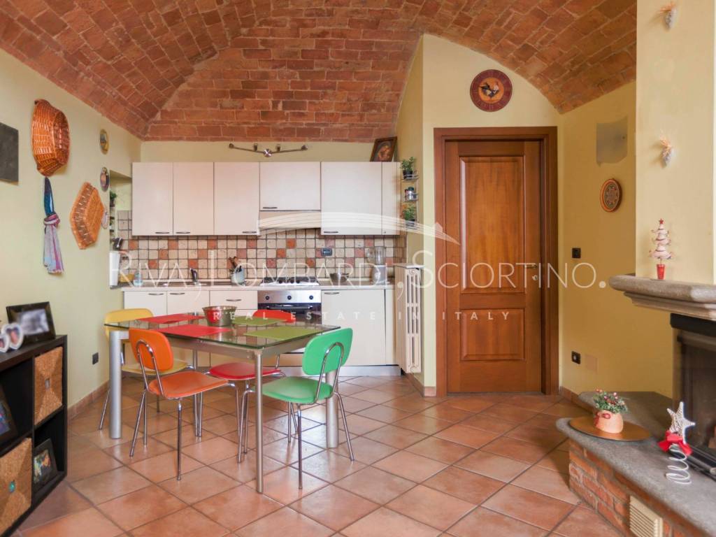 Appartamento a Asti in Via Angelo Brofferio, 153 - Foto 4