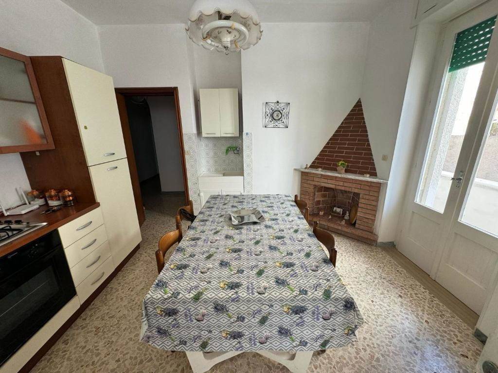 Appartamento a Fasano in Via Messina - Foto 4