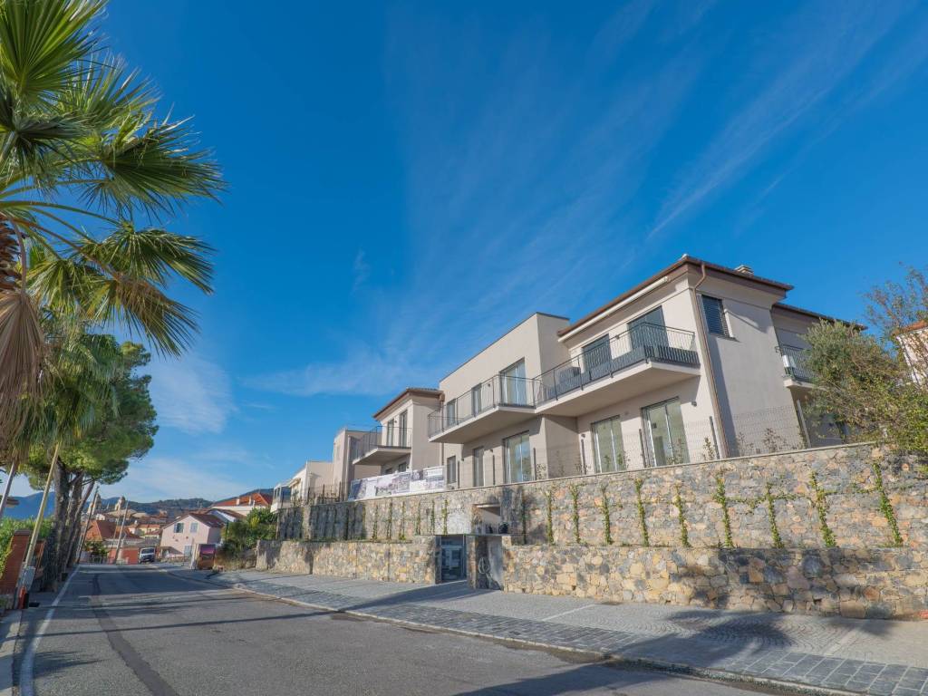 Appartamento a Borgio verezzi in Via Trento e Trieste - Foto 2