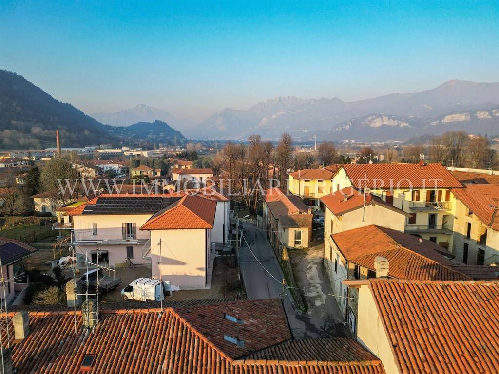 Casa indipendente a Brivio in Via San Simpliciano, 39 - Foto 4