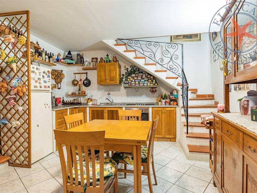Casa indipendente a Marciana marina in Via Giuseppe Garibaldi - Foto 4