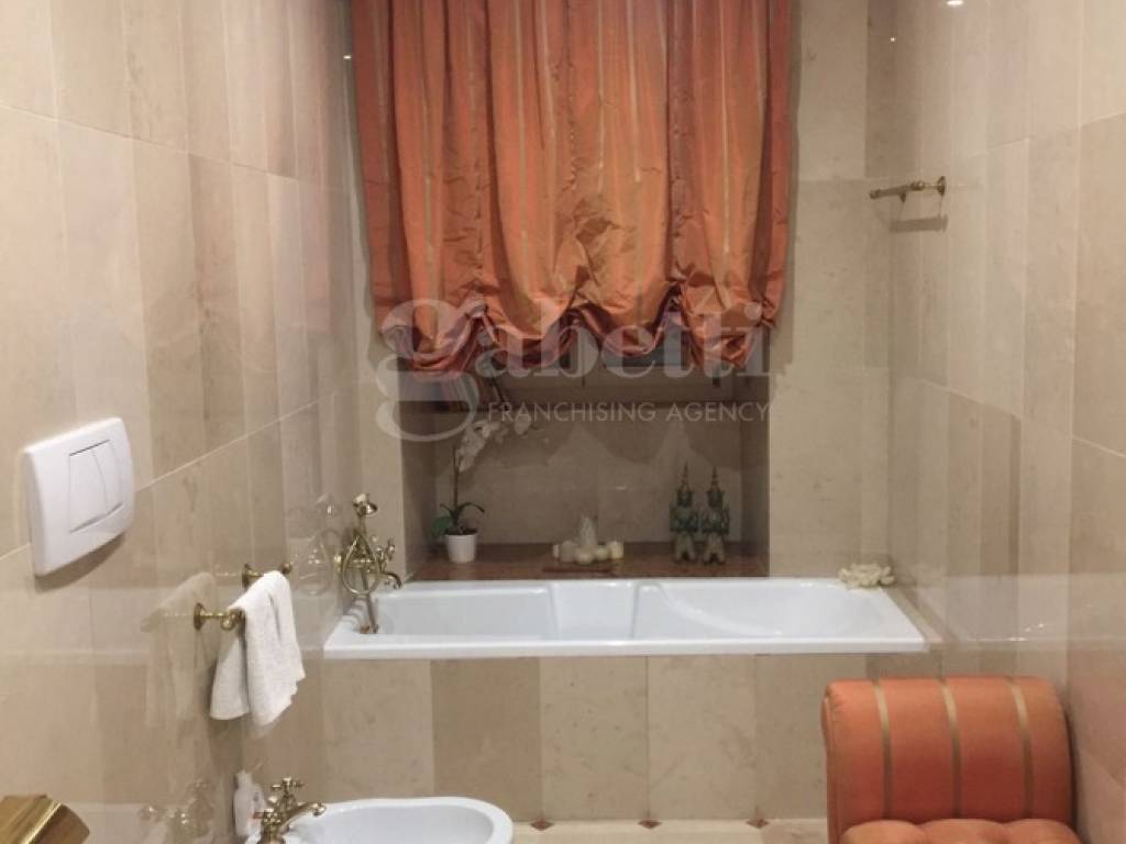 Appartamento a Trani in Via Bovio - Foto 2