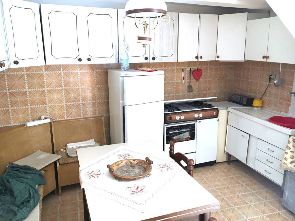 Casa indipendente a Carsoli in Piazza dei Fiori - Foto 5