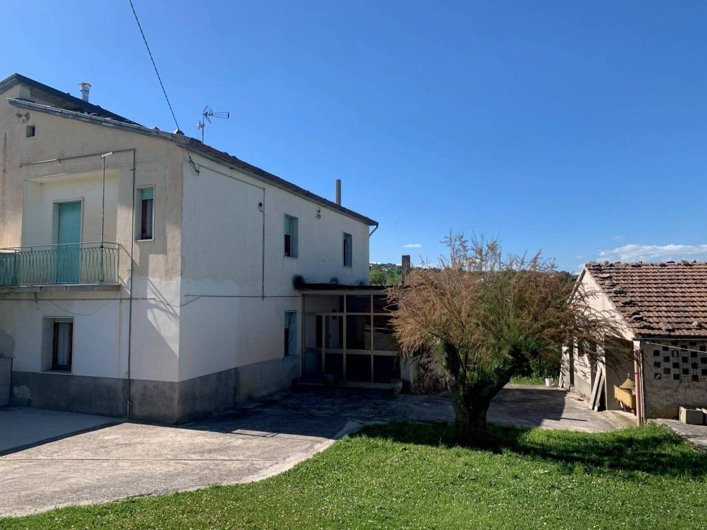 Casa indipendente a Campobasso in Via San Giovanni - Foto 2