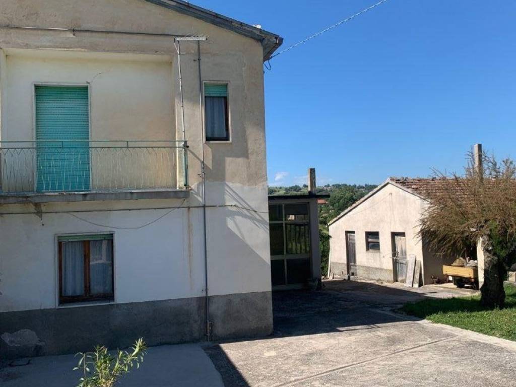 Casa indipendente a Campobasso in Via San Giovanni - Foto 3