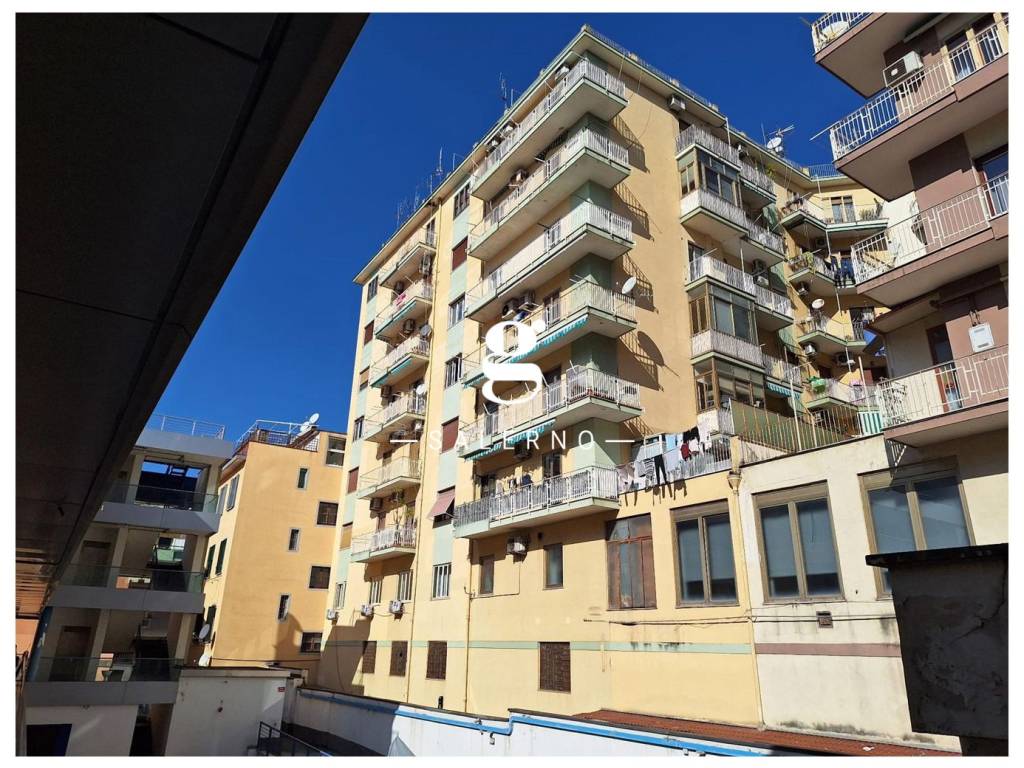 Appartamento a Salerno in Via Francesco Manzo - Foto 5