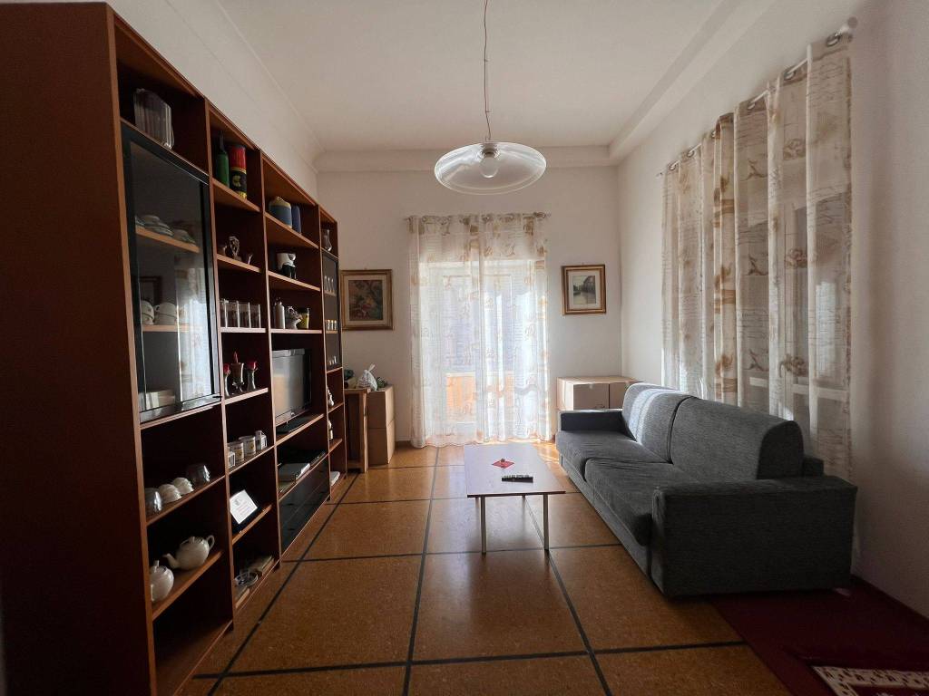 Appartamento a Bastia umbra in Piazza Giuseppe Mazzini - Foto 2