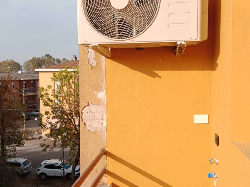Appartamento a Mirandola in VIA CURIEL - Foto 3