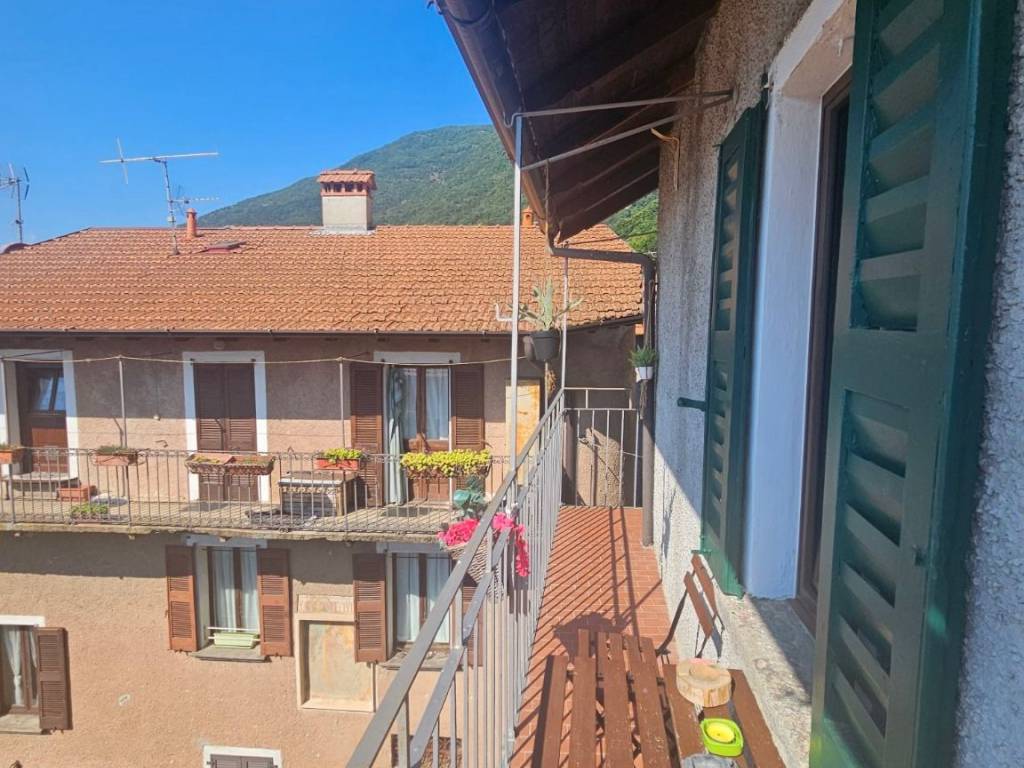 Appartamento a Bellano in Via Lezzeno, 28 - Foto 4
