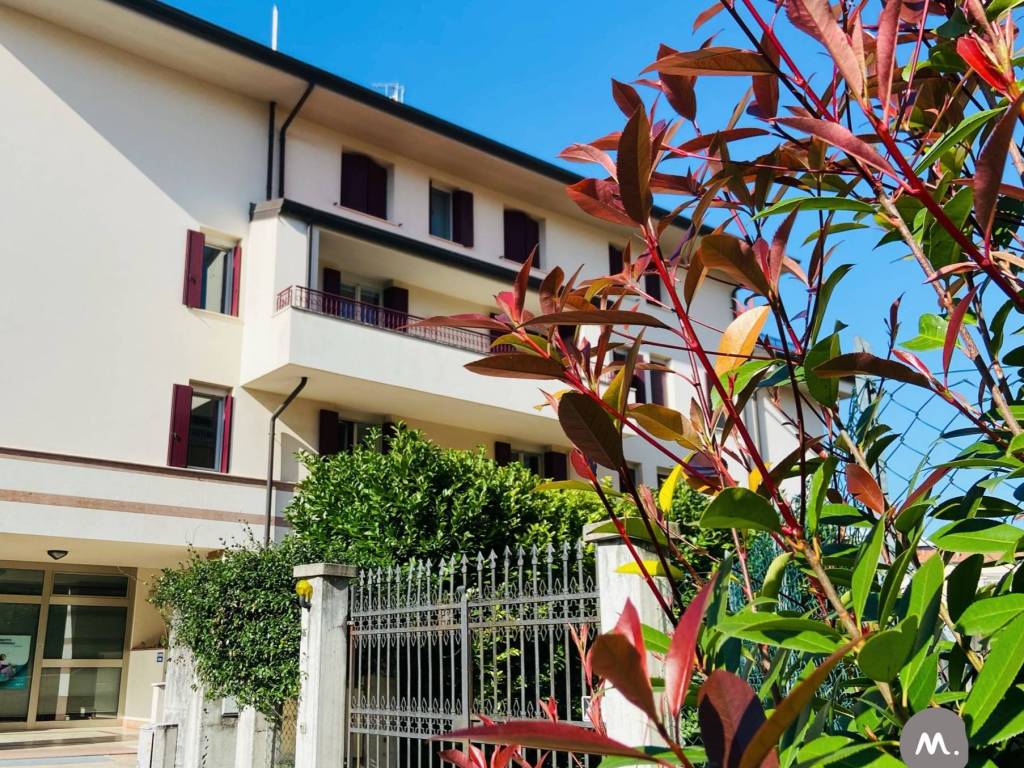 Appartamento a Pordenone in Viale Michelangelo Grigoletti, 22 - Foto 3