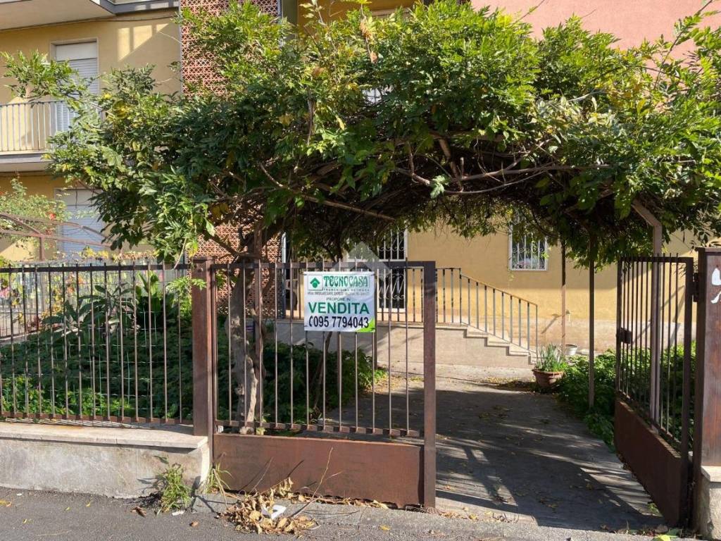 Appartamento a Riposto in Via Enrico Cialdini - Foto 3