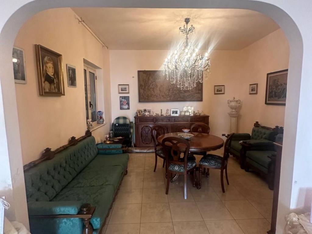 Appartamento a Melito di porto salvo in Via Nazionale - Foto 5