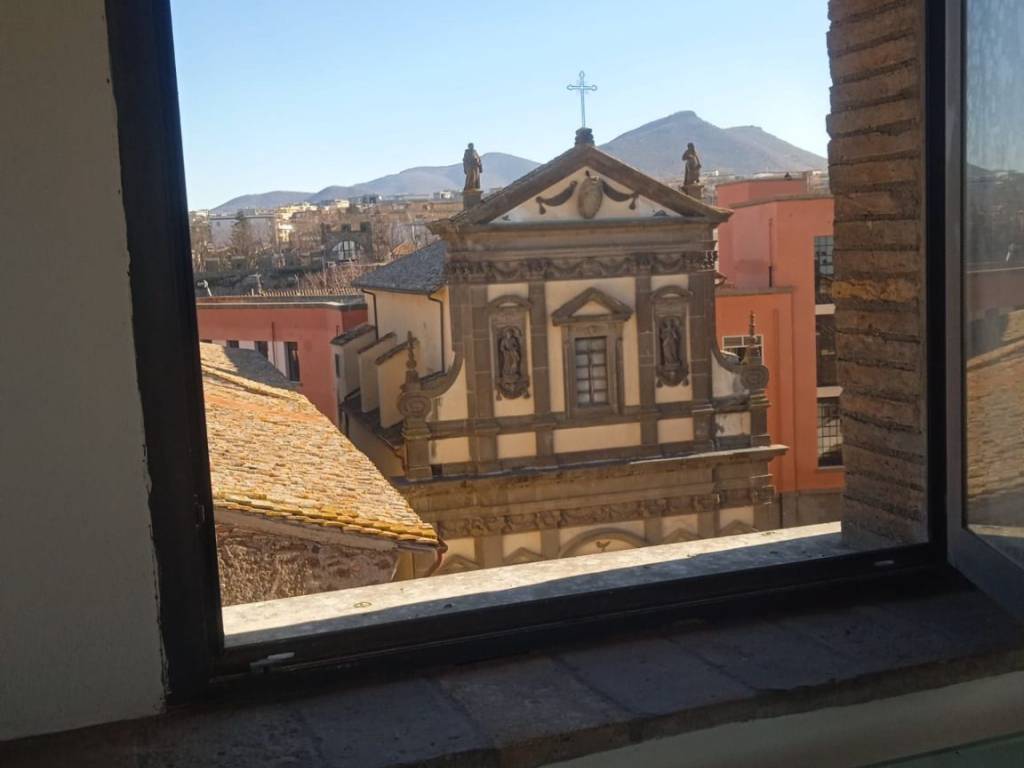 Appartamento a Viterbo in Via della Pace - Foto 2