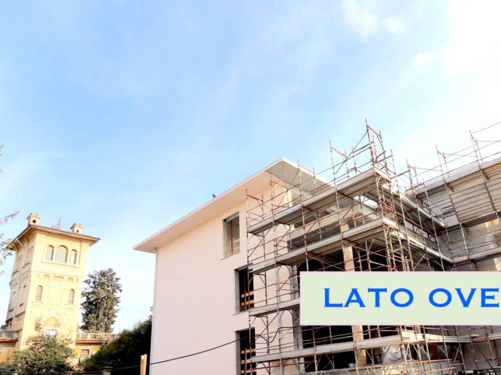 Attico / mansarda a Busto arsizio in Corso 20 Settembre, 30 - Foto 2