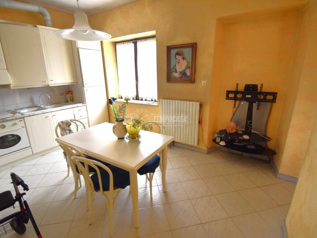 Appartamento a Vignolo in Via Rosoline - Foto 4