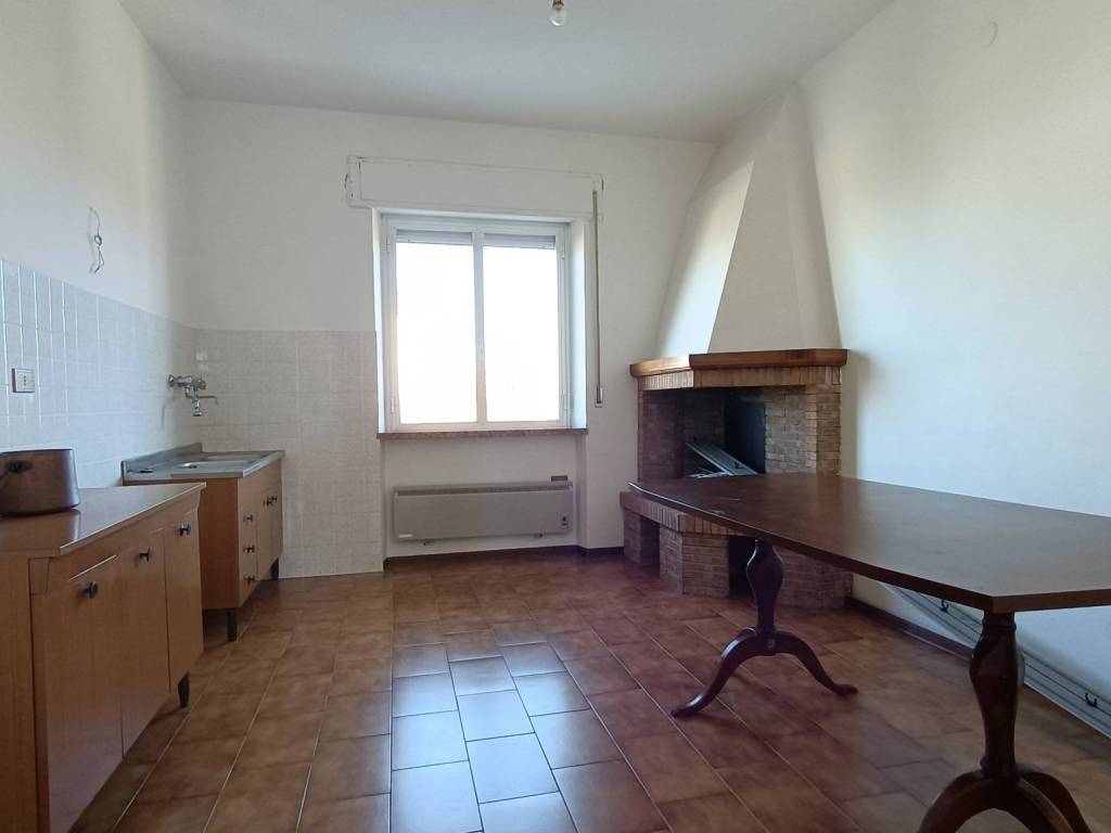 Appartamento a Massa fermana in Via Castellano - Foto 3