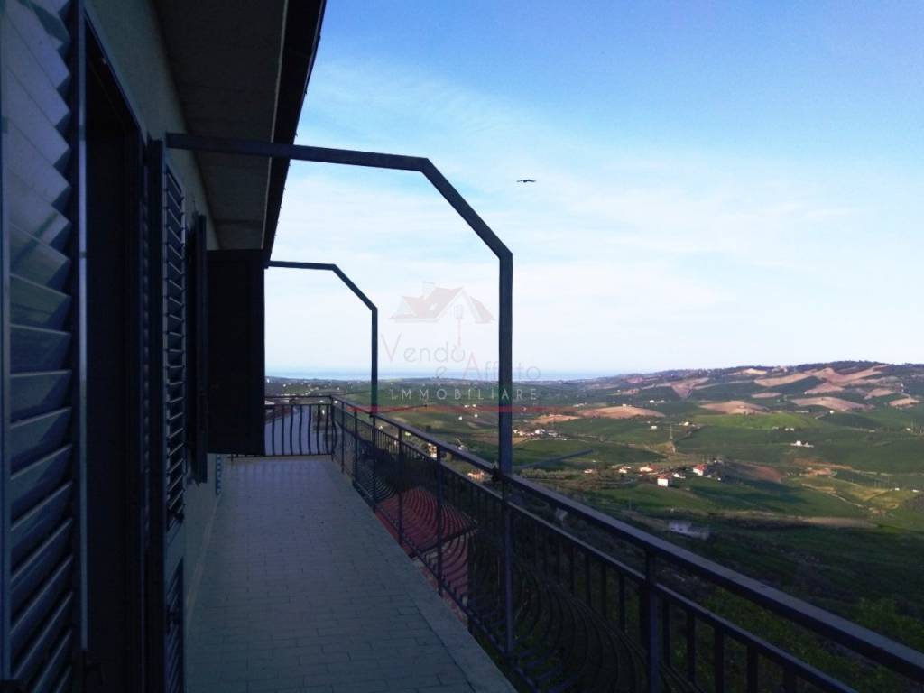Appartamento a Montenero di bisaccia in Via Emilio Alessandrini - Foto 5