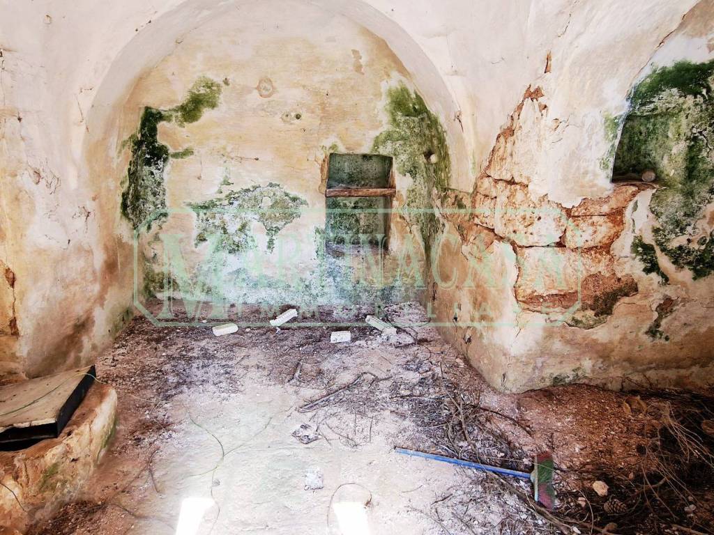 Rustico / casale a Martina franca in Strada Traversa Zona D - Foto 3