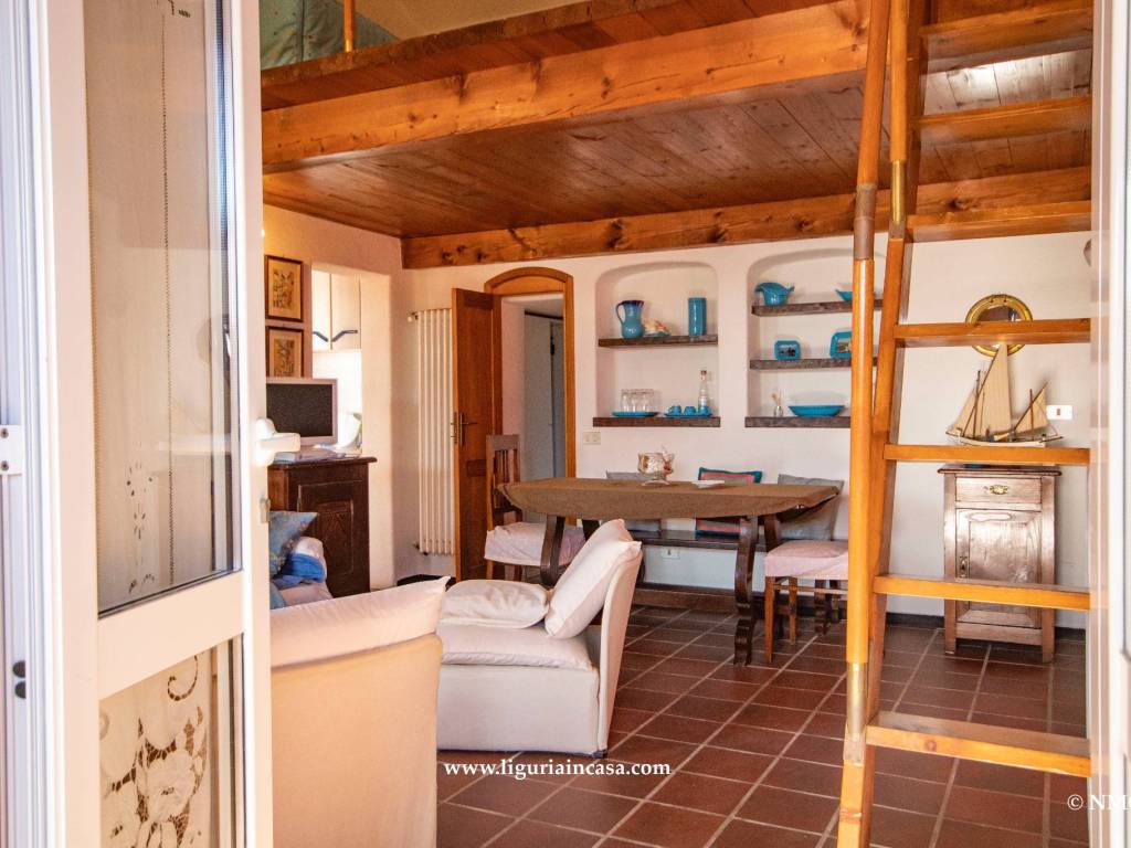 Villa a Finale ligure in Via Guglielmina d'Olanda - Foto 5