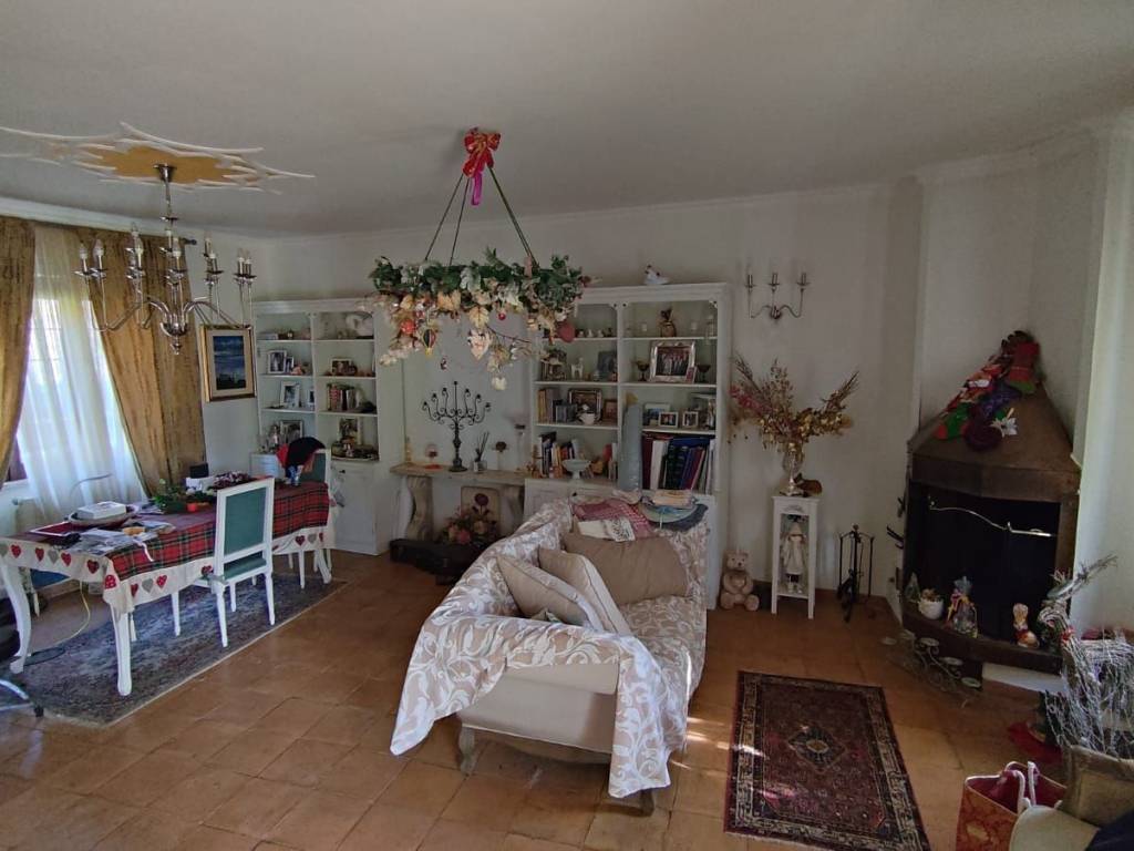 Villa a Tivoli in Via Socrate, 1 - Foto 3