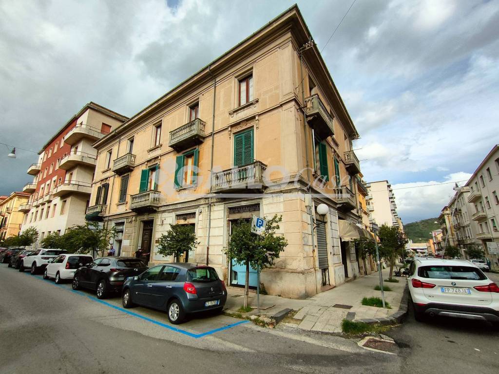 Appartamento a Cosenza in Via Monte San Michele (Via Piave) - Foto 2