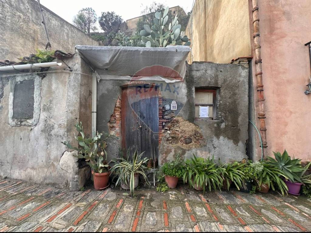 Casa indipendente a Savoca in Via san Giovanni, 12 - Foto 2