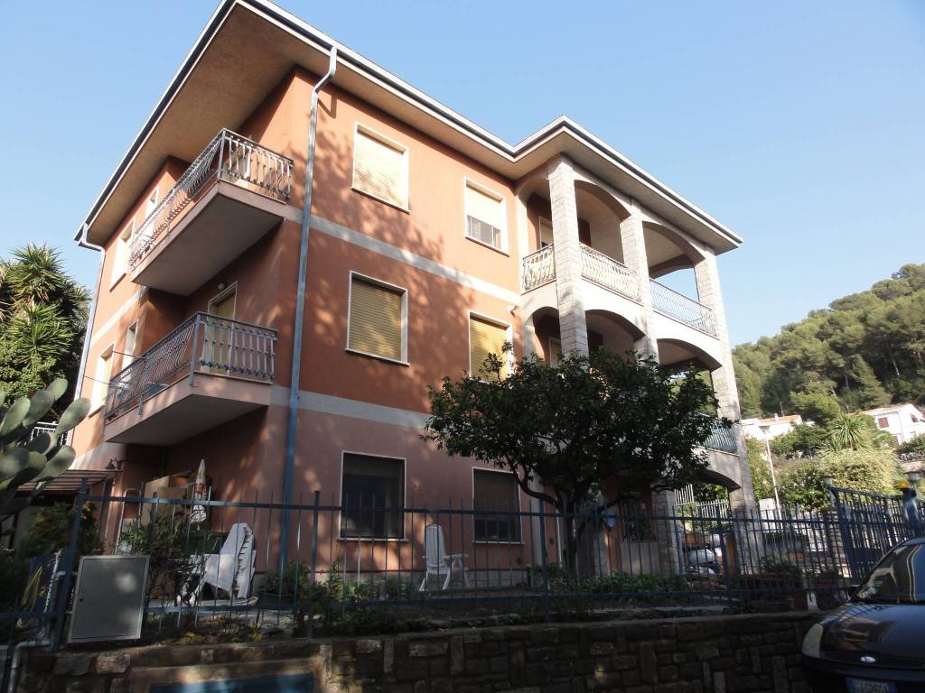 Appartamento a Andora in Via San Bernardino - Foto 2