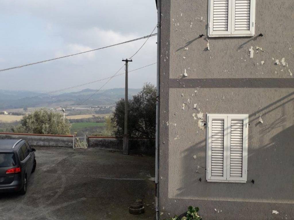 Casa indipendente a Bellante in Strada Provinciale per Campli, 112 - Foto 4