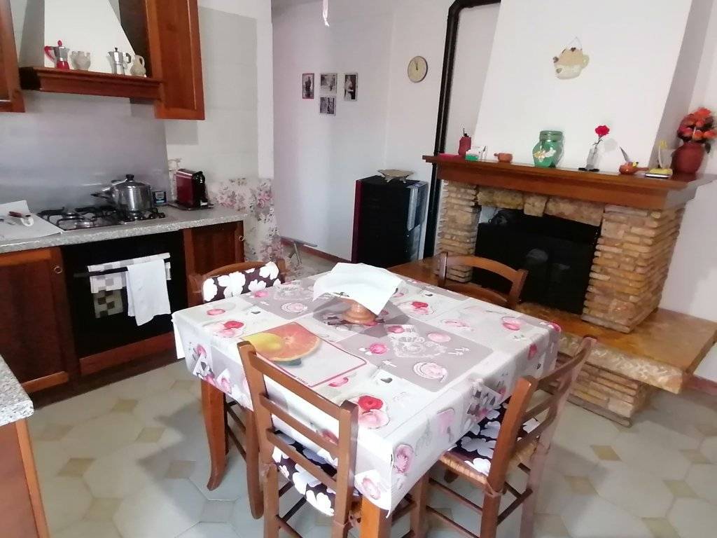 Appartamento a Carbonia in Via Attilio Deffenu - Foto 5