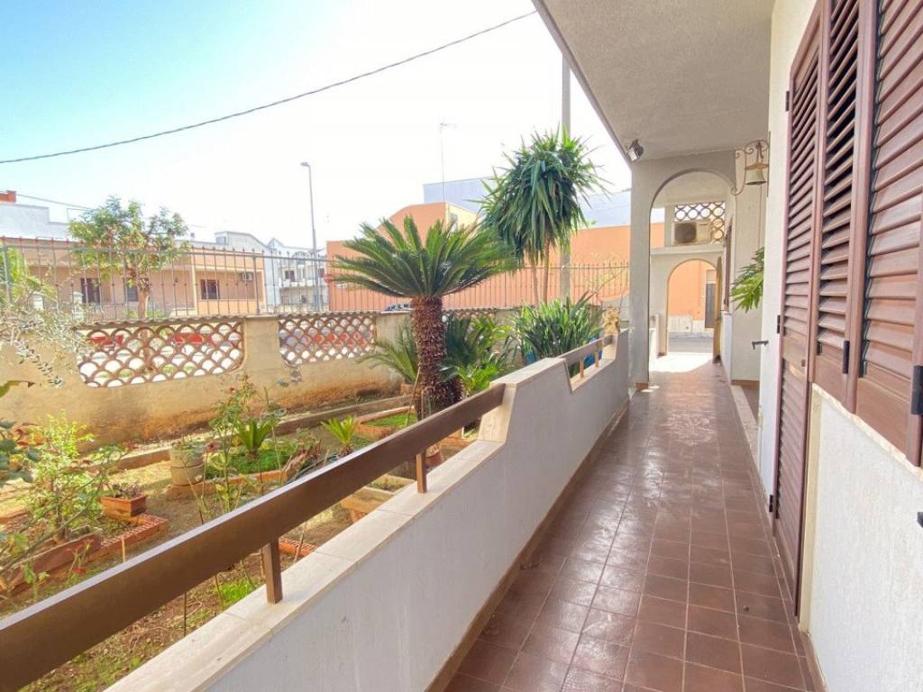 Appartamento a Monteroni di lecce in via basento - Foto 2