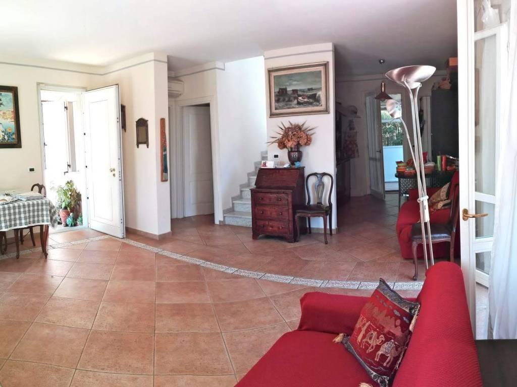 Villa a Pietrasanta in Via Spirito Santo - Foto 3