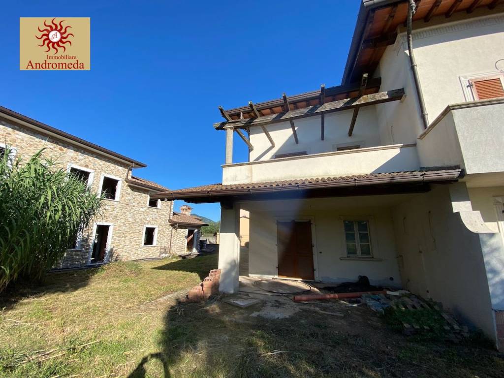 Villa a Pietrasanta in Via Andreotti - Foto 4