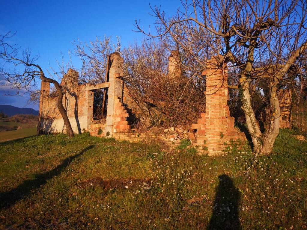 Rustico / casale a Matelica in Via Peschiera - Foto 4