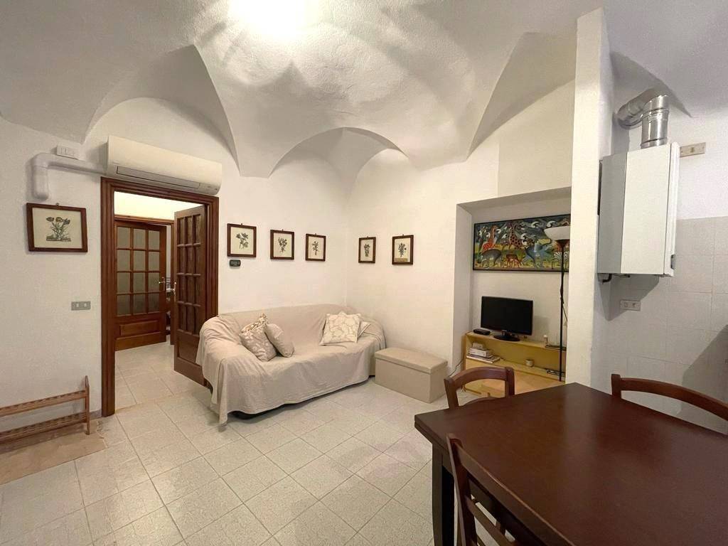 Appartamento a Spotorno in Via Giuseppe Garibaldi - Foto 5