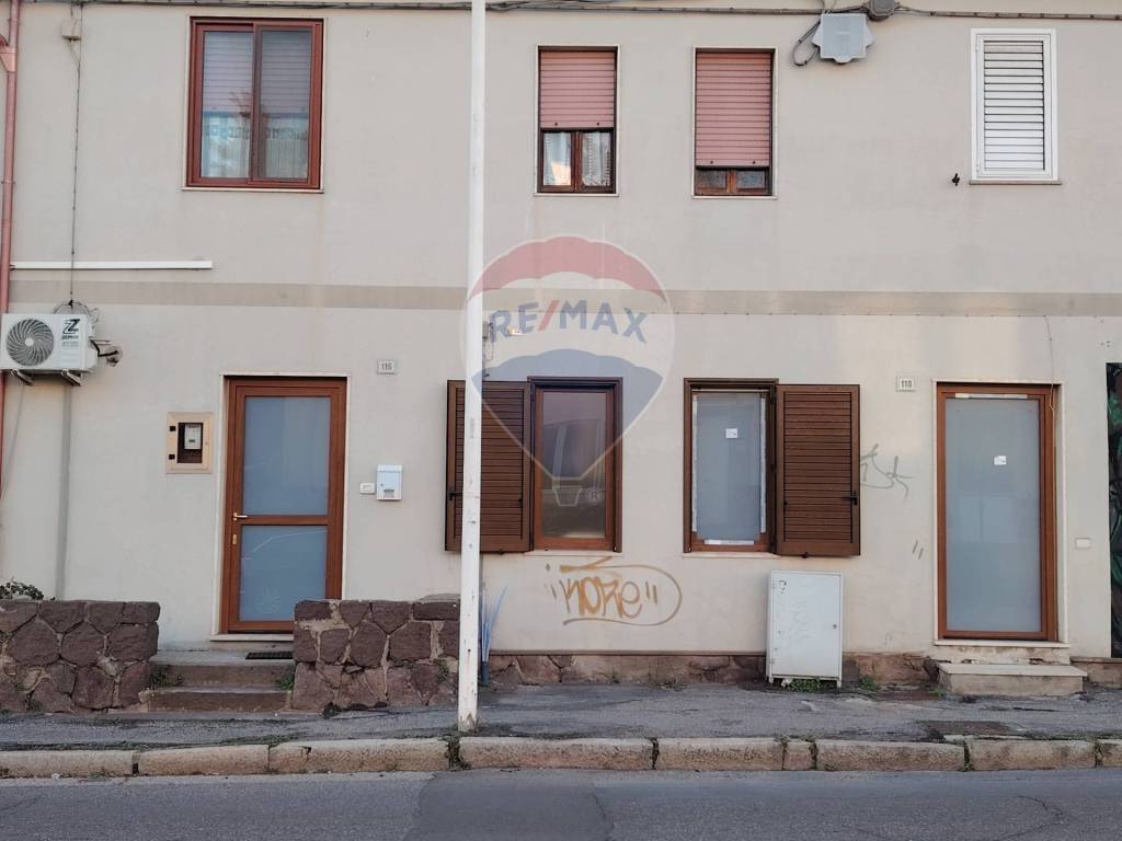 Casa indipendente a Carbonia in via Satta, 116 - Foto 2