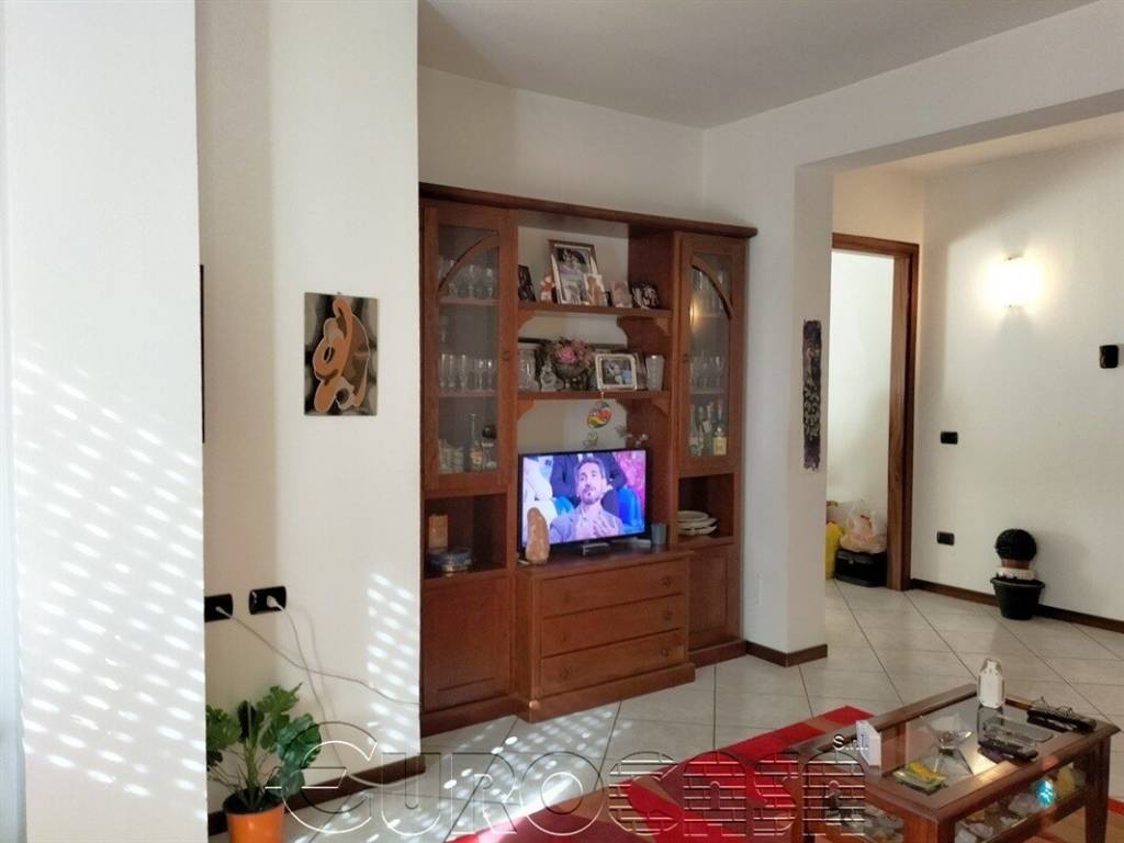 Appartamento a Umbertide in Via Rodolfo Morandi - Foto 5