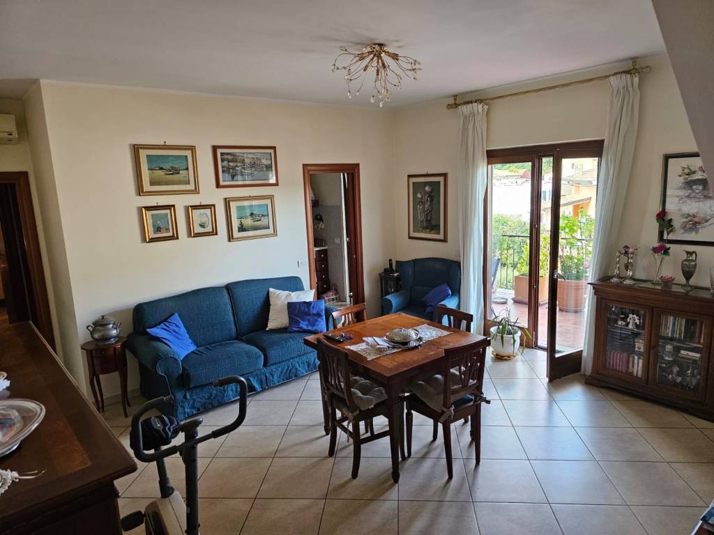 Appartamento a Roma in Via di Casal Selce - Foto 2