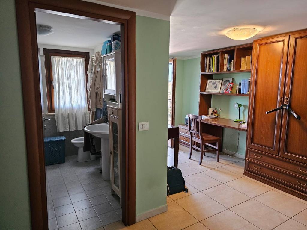 Appartamento a Roma in Via di Casal Selce - Foto 5