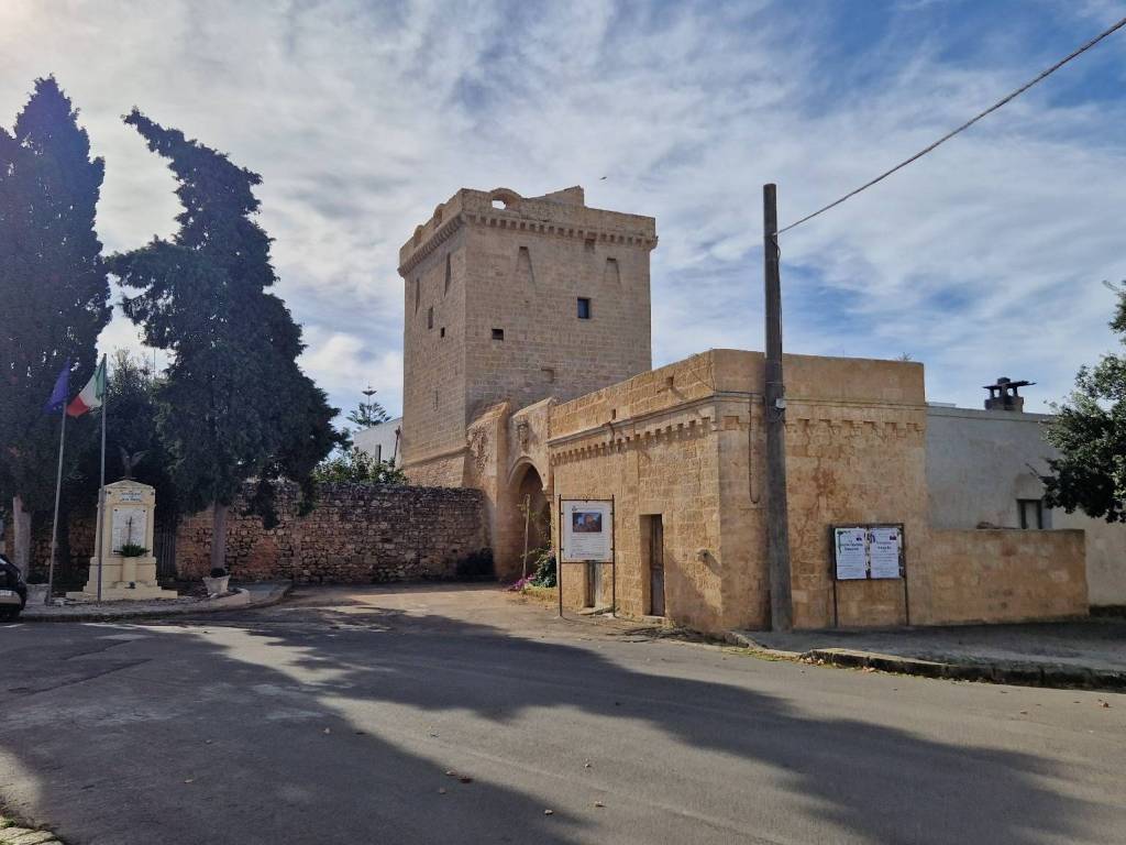 Palazzo / stabile a Morciano di leuca in Via dei Caduti, 20 - Foto 3