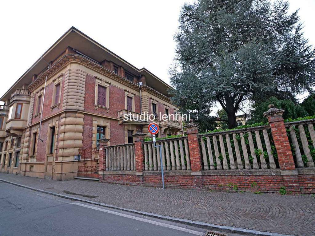 Palazzo / stabile a Valenza in Via Roma - Foto 2