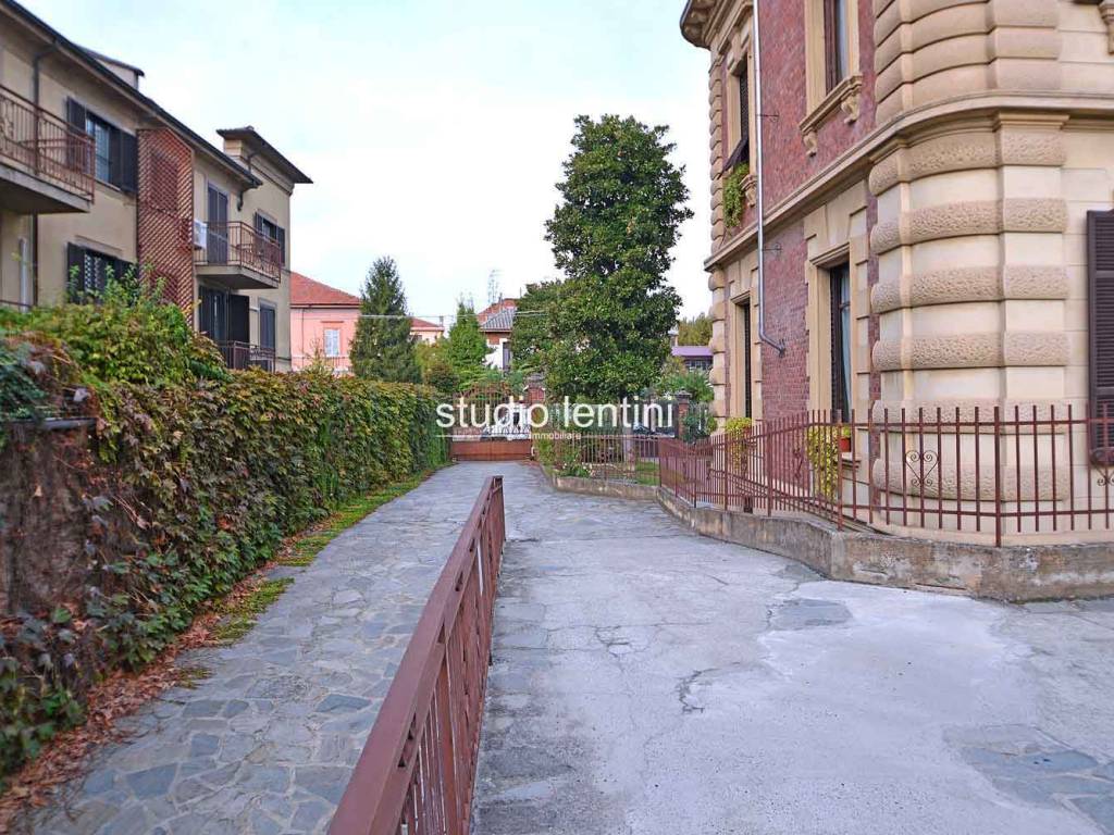 Palazzo / stabile a Valenza in Via Roma - Foto 3